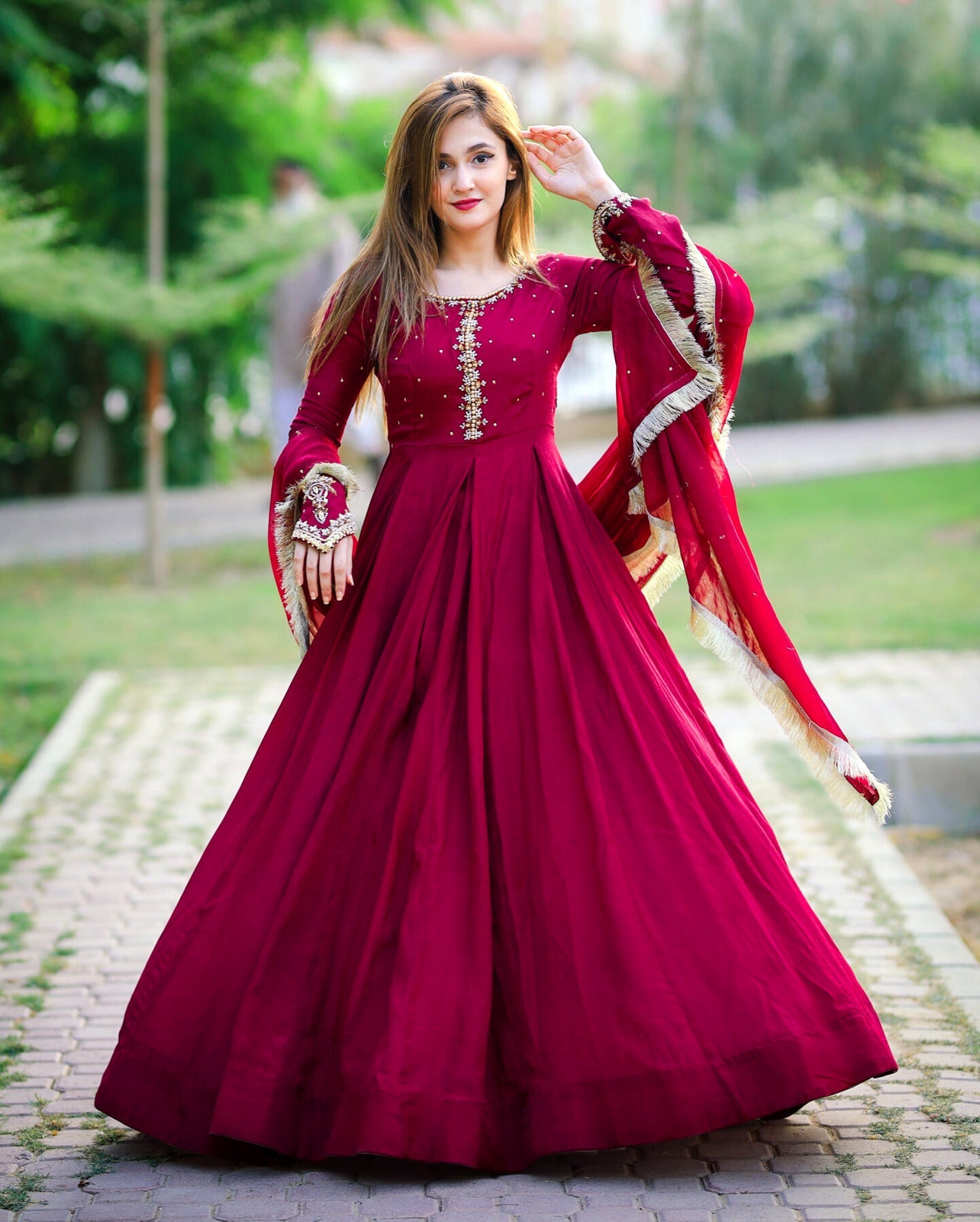 Aab-e- Zar pari maxi
