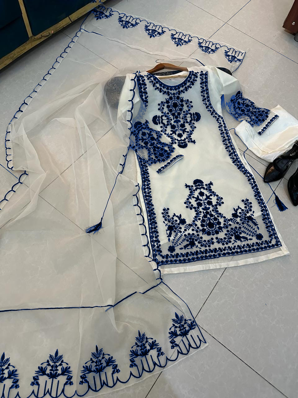 Rimsha Eid Collection – Marhaba Pret