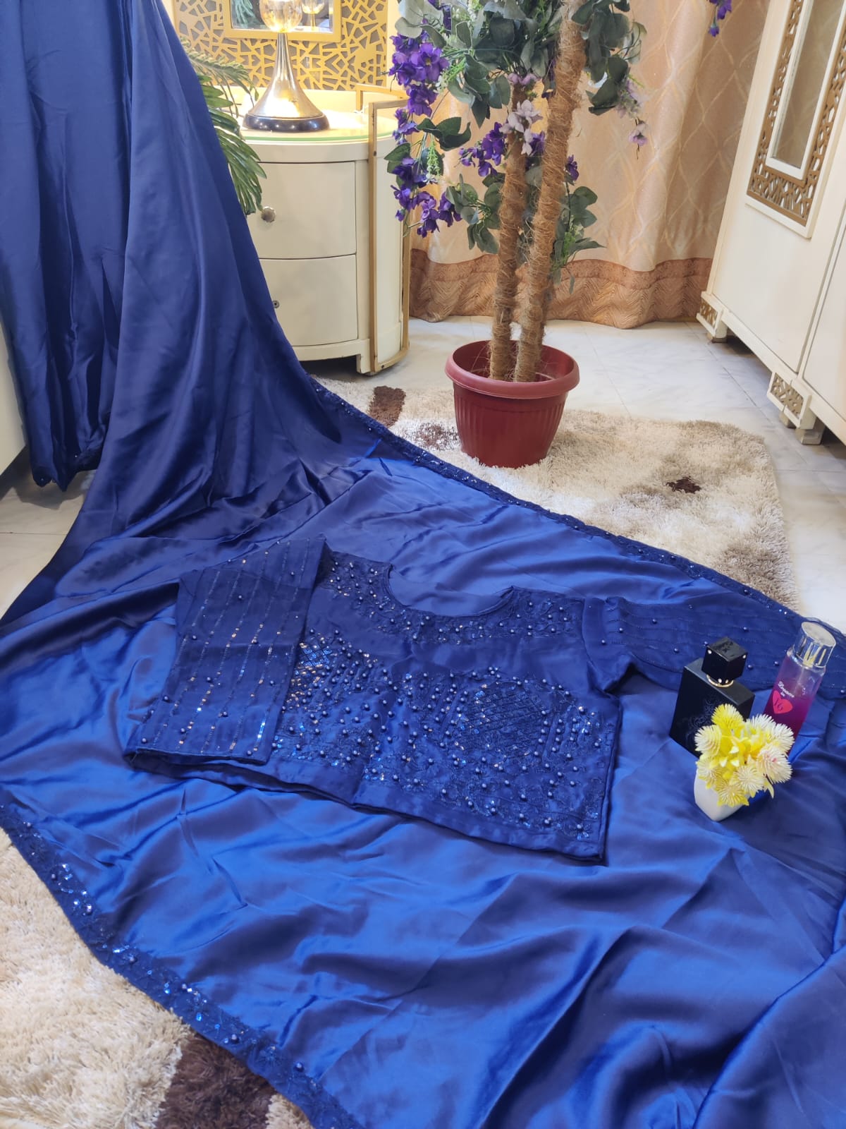 Maya handwork Embroidered Saree Stitch