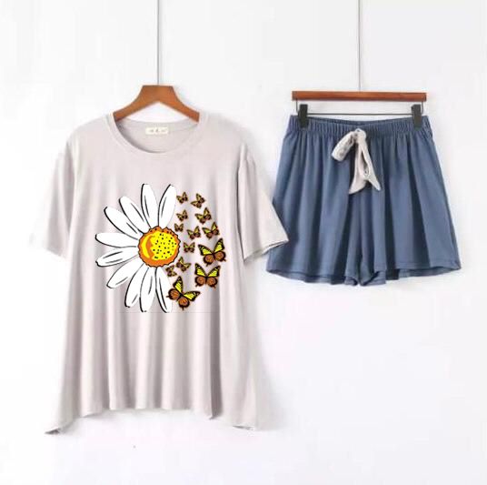 Women Butterflies Daisy Graphic Print Short Sleeve T-Shirt & Trouser