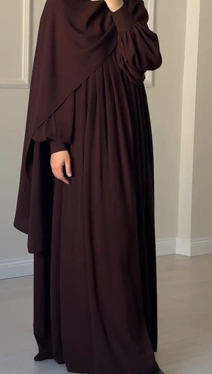 Sehar abaya with stroller