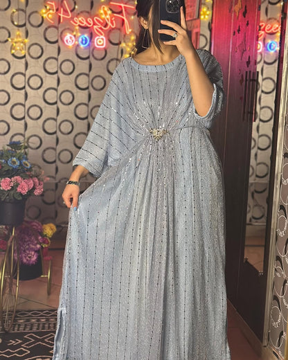 Elite Kaftan pret